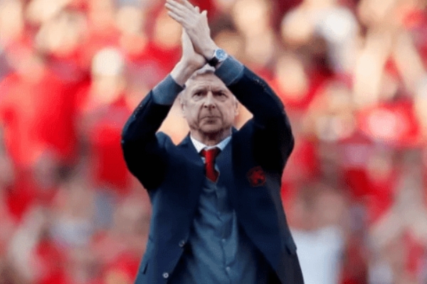 溫格去哪里執(zhí)教了？